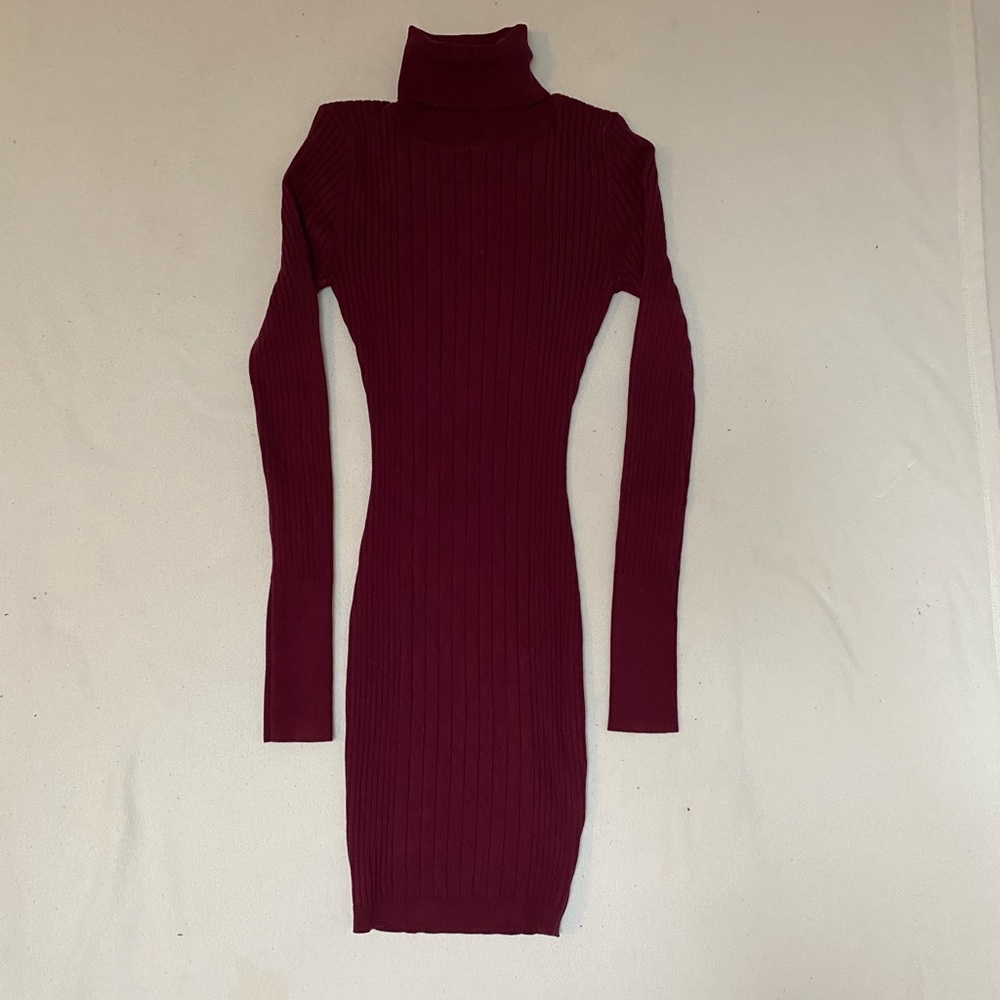 Hera stretch knit dress burgundy